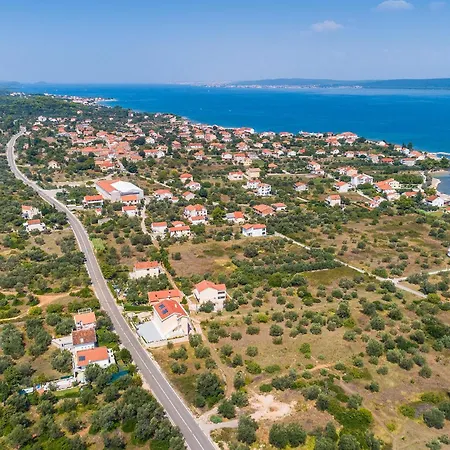 Apartment Lovely In With House Sea View