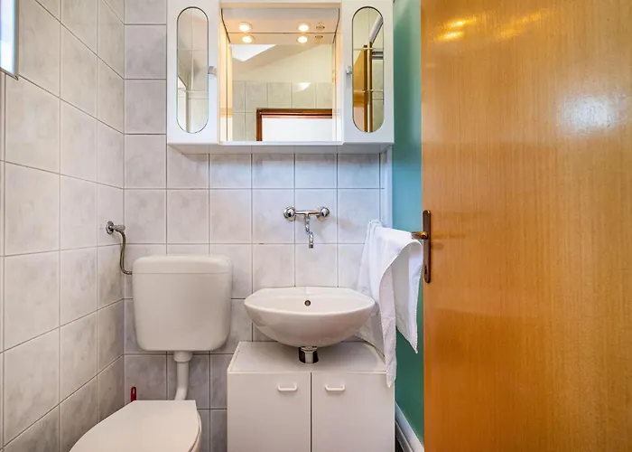 Apartamento Cozy In With Kitchen