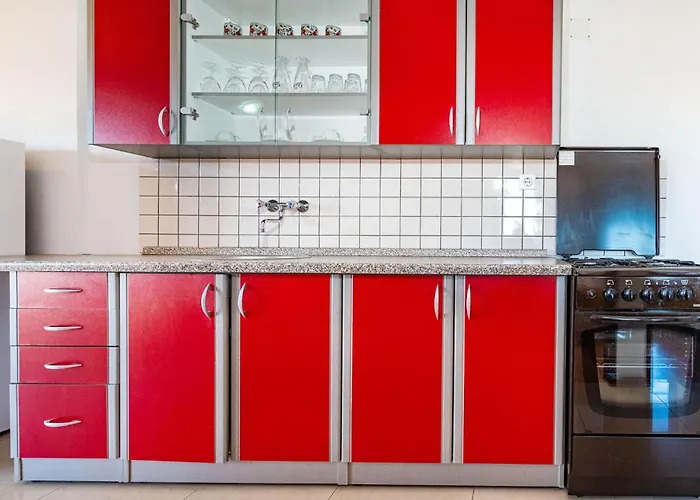 Cozy In With Kitchen * Neviđane